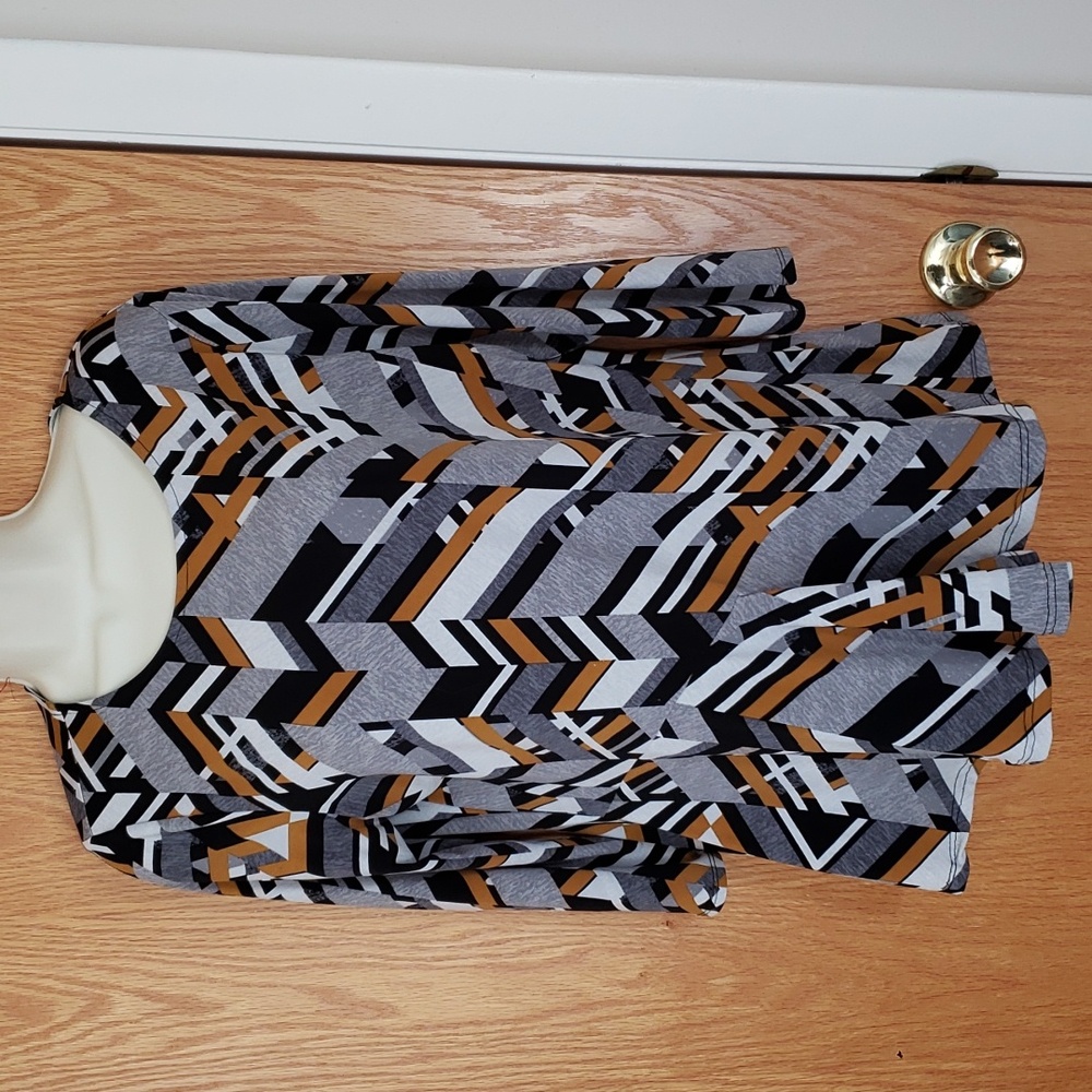 Alfani gray gold knit tunic size M